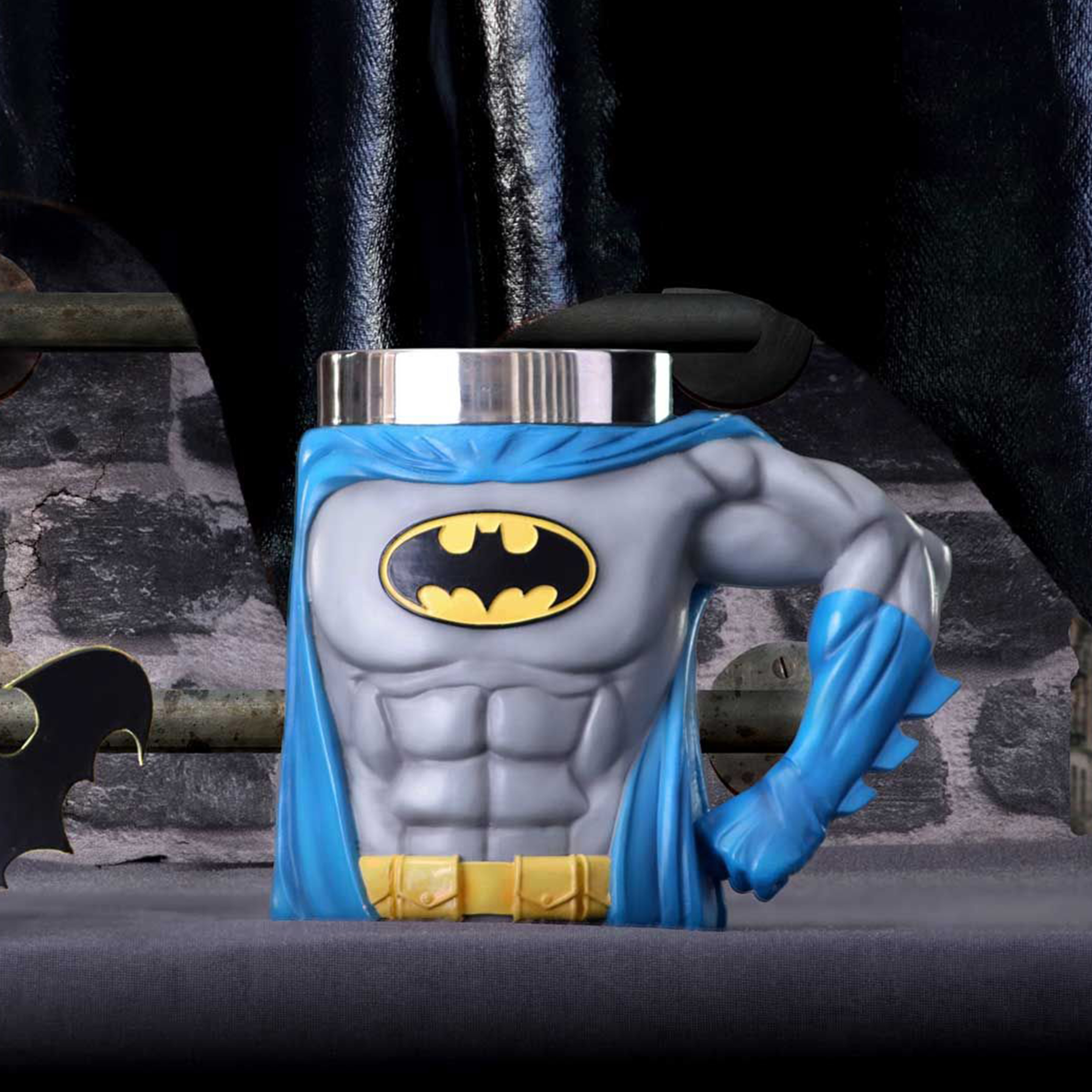Nemesis Now Krug Kanne Offizielles Lizenzprodukt von Batman, Hero, Grau, 16,3 cm