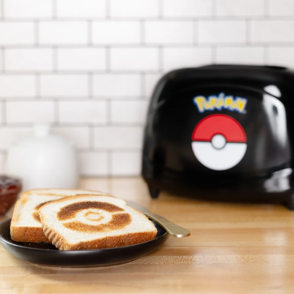 Pokemon Pokéball Toaster